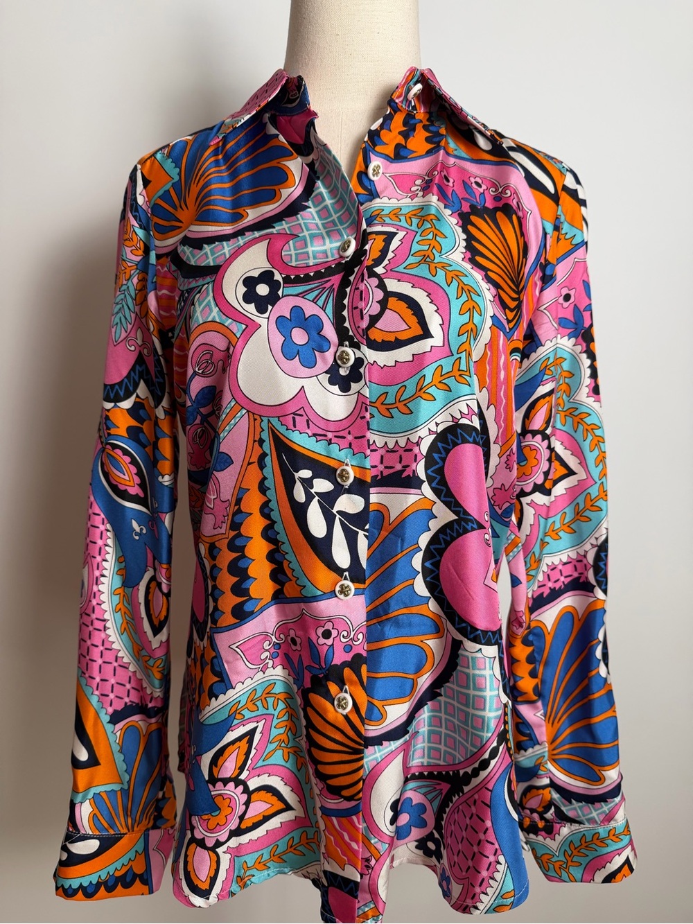 Skirtin Around Pink Multi-Color Paisley Button-Down Blouse Size 4 100% Silk